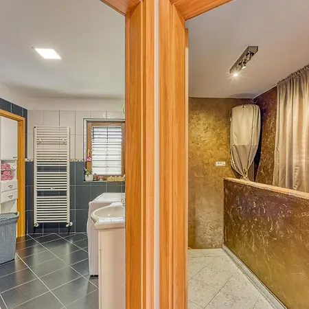Casa vacanze House Marinela With Private Pool And Fenced Garden