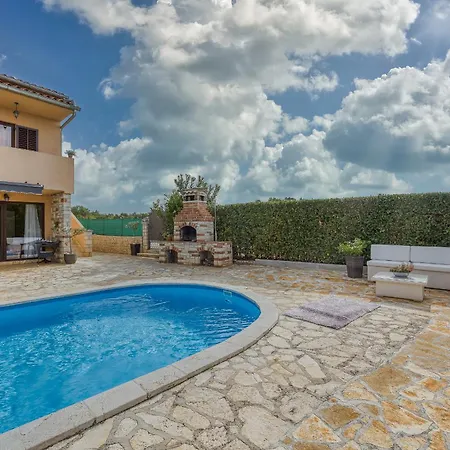 Ferienhaus House Marinela With Private Pool And Fenced Garden *